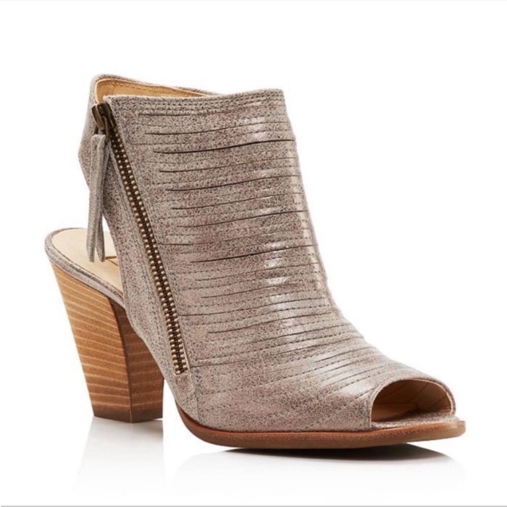 Paul Green | Cayenne Peep Toe Heeled Bootie